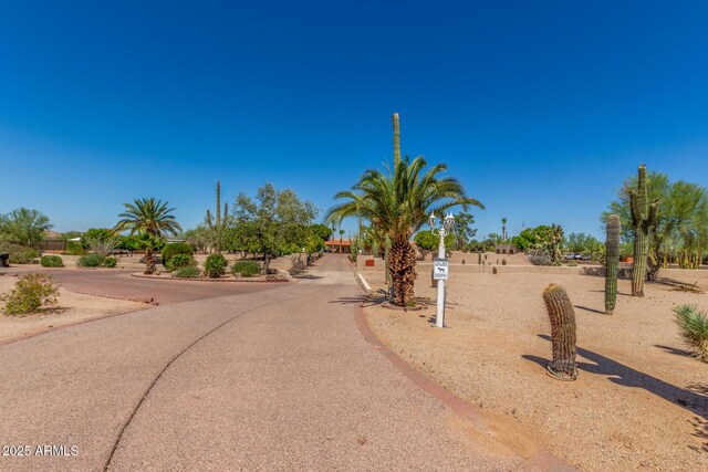 8043 E Laurel St, Mesa, AZ 85207 - view of asphalt road