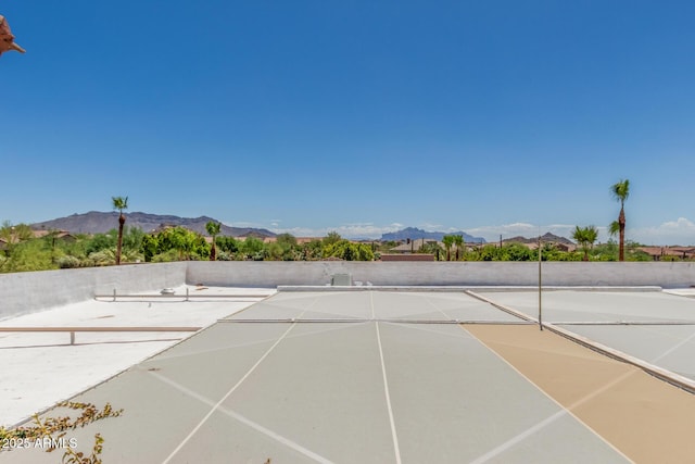 8043 E Laurel St, Mesa, AZ 85207 - view of tennis court featuring a mountain view