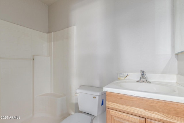 8043 E Laurel St, Mesa, AZ 85207 - full bath featuring vanity and a shower