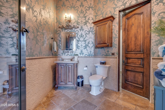 bathroom featuring toilet