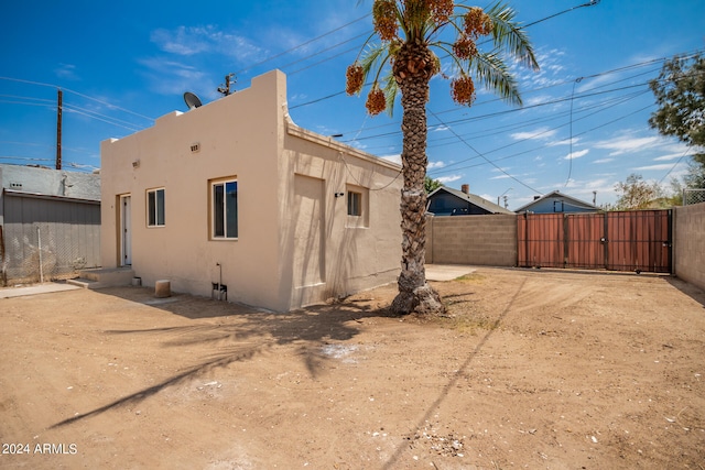 view of rear view of house