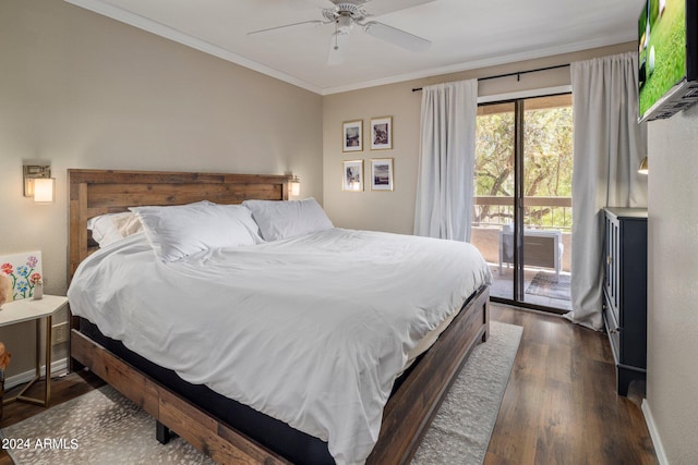 bedroom featuring ceiling fan, dark hardwood / wood-style flooring, crown molding, and access to exterior