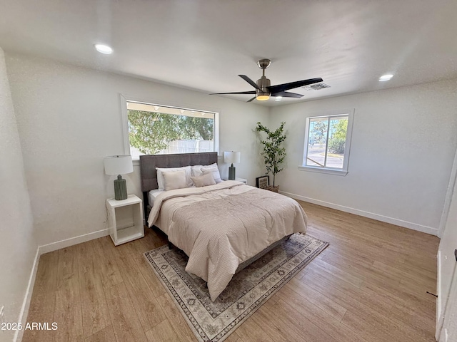 1421 W Pasadena Ave, Phoenix, AZ 85013 - bedroom featuring light wood-style flooring, ceiling fan, and recessed lighting
