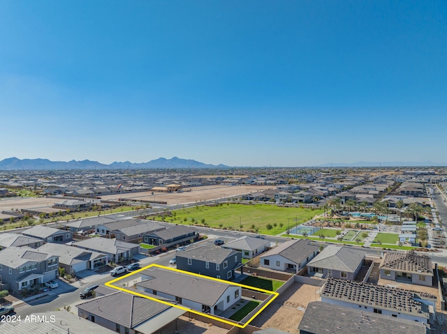 bird's eye view with a mountain view