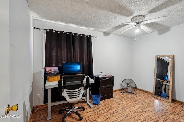 207 E Strahan Dr, Tempe, AZ 85283 - office space featuring light wood-type flooring, a textured ceiling, baseboards, and a ceiling fan