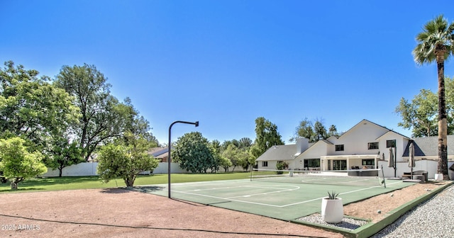 1712 E Fairfield St, Mesa, AZ 85203 - surrounding community with community basketball court