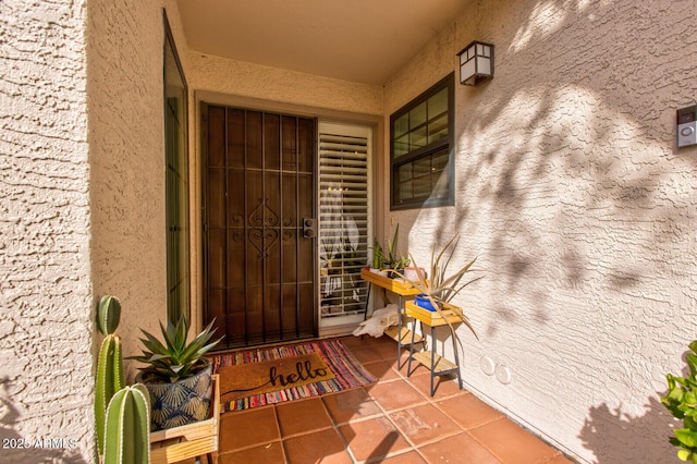 property entrance with covered porch