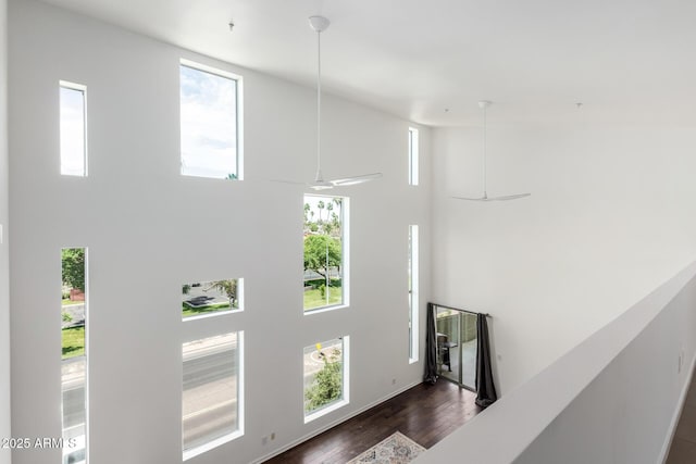 1111 W University Dr Unit 3016, Tempe, AZ 85281 - entrance foyer with dark wood-style floors and a high ceiling