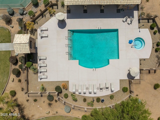 birds eye view of property