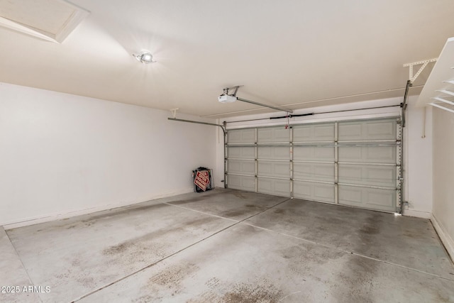 3343 W Lone Cacuts Dr, Phoenix, AZ 85027 - garage with a garage door opener