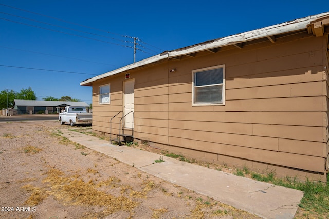 view of side of property