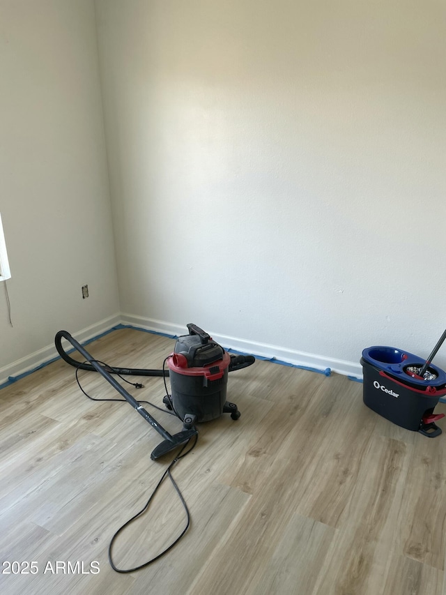 3324 W Mcrae Way Unit 2, Phoenix, AZ 85027 - unfurnished room with wood finished floors
