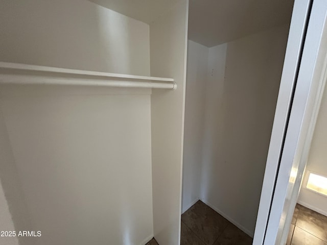 6842 S 42nd Pl, Phoenix, AZ 85042 - view of closet