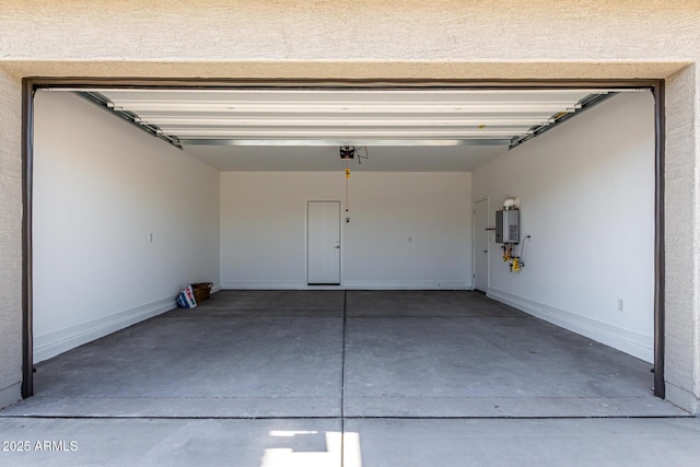 9366 E Sequence Ave, Mesa, AZ 85212 - garage with a garage door opener and water heater