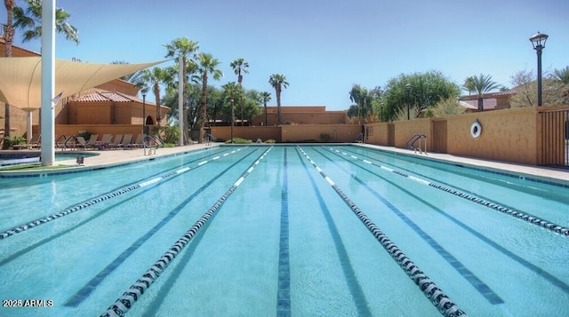 view of swimming pool