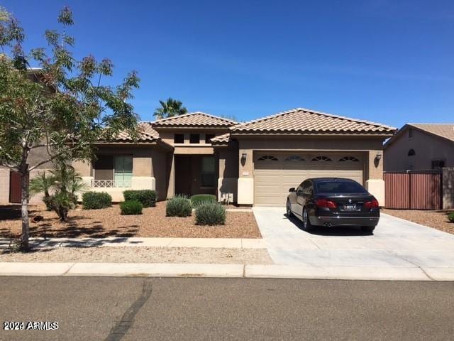 view of front facade with a garage