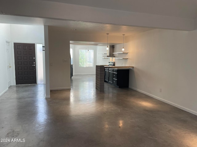 view of unfurnished living room