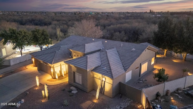 view of aerial view at dusk