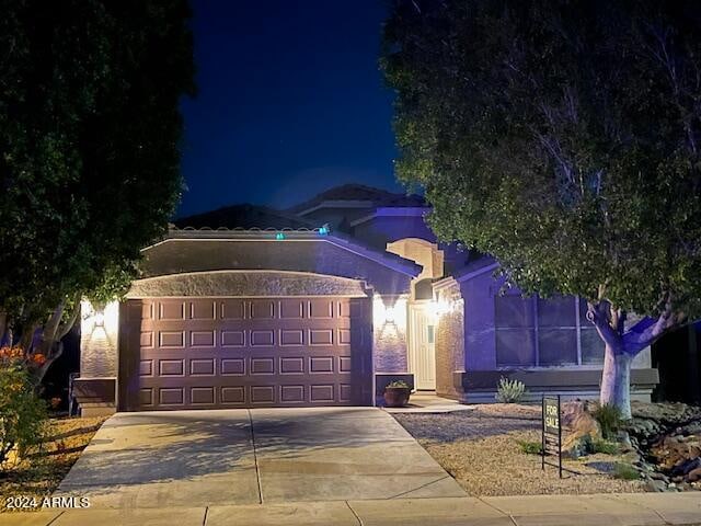 view of front of house featuring a garage