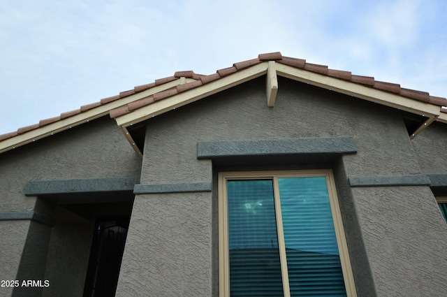 exterior details with stucco siding