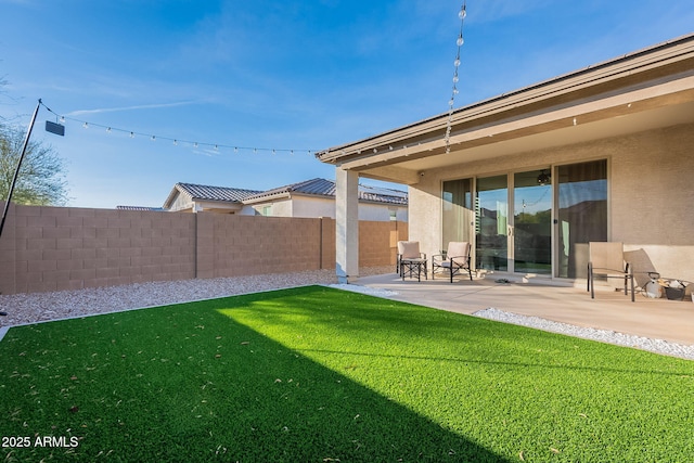 view of yard with a patio