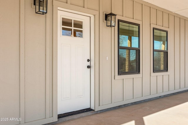 view of property entrance