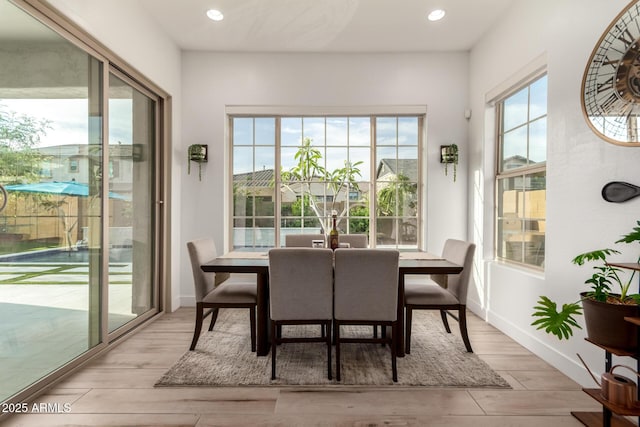 2316 E Canary Dr, Gilbert, AZ 85297 - dining area featuring recessed lighting, wood finished floors, and baseboards