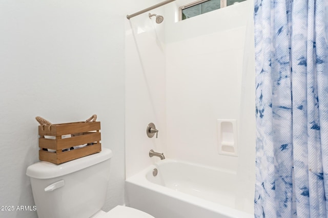 2316 E Canary Dr, Gilbert, AZ 85297 - full bath with toilet and shower / bath combination with curtain