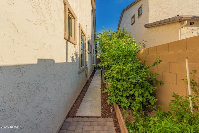 2316 E Canary Dr, Gilbert, AZ 85297 - view of side of property with stucco siding