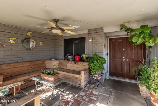 6408 W College Dr, Phoenix, AZ 85033 - doorway to property featuring ceiling fan and a patio area