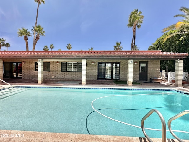 1124 N Villa Nueva Dr, Litchfield Park, AZ 85340 - swimming pool with a patio area