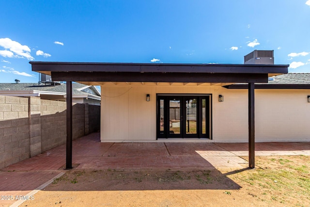 3008 W Michigan Ave, Phoenix, AZ 85053 - rear view of property with a patio and fence
