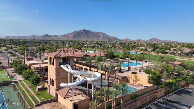 bird's eye view with a mountain view