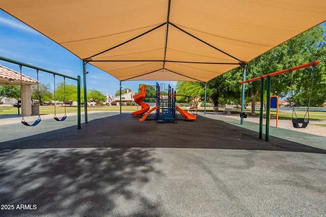 11526 W Bermuda Dr, Avondale, AZ 85392 - view of community play area