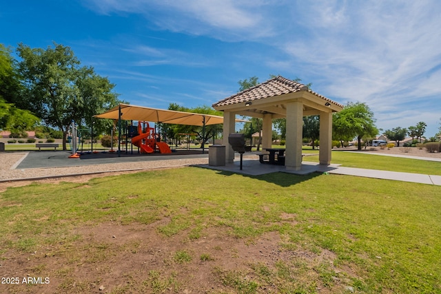 11526 W Bermuda Dr, Avondale, AZ 85392 - surrounding community with a gazebo and a lawn