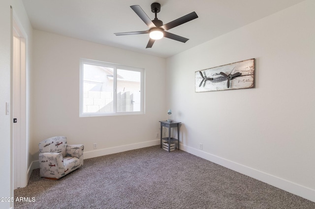 unfurnished room featuring carpet floors and ceiling fan