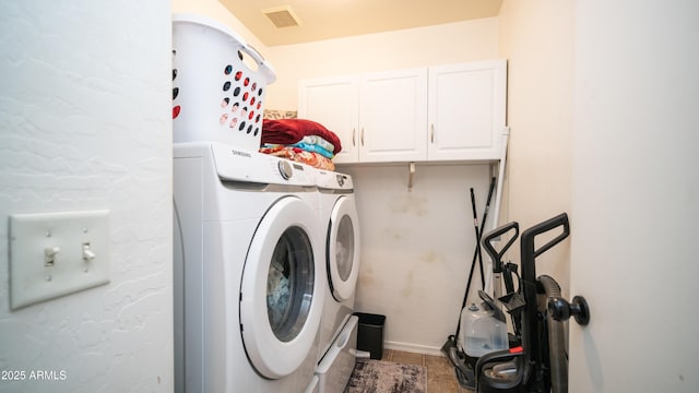 7274 W State Ave, Glendale, AZ 85303 - laundry room with cabinet space and washer and dryer