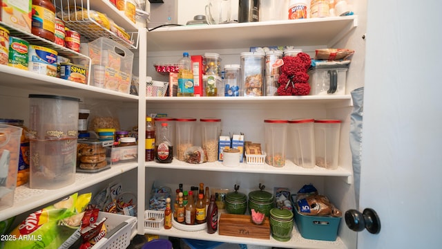 7274 W State Ave, Glendale, AZ 85303 - view of pantry