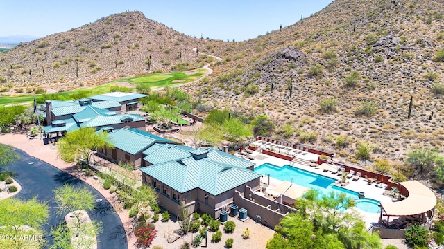 bird's eye view with a mountain view