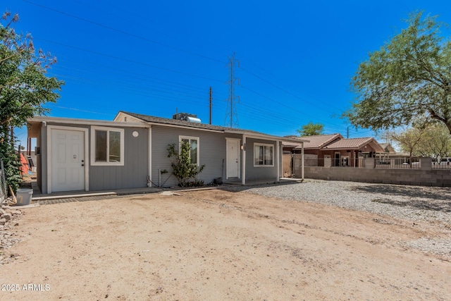 3913 W Sherman St, Phoenix, AZ 85009 - view of front of home