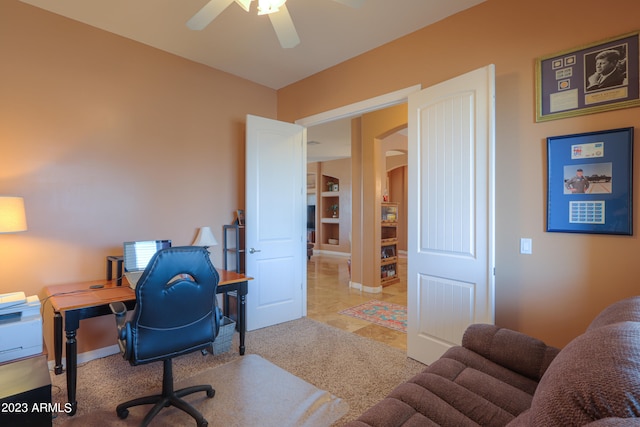 office with ceiling fan