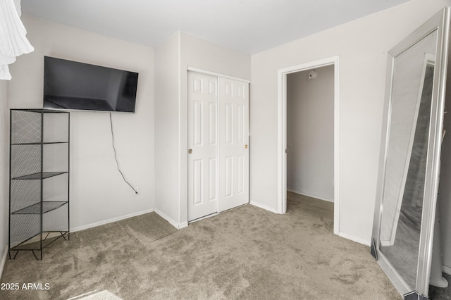 1374 E 10th Pl, Casa Grande, AZ 85122 - unfurnished bedroom featuring carpet and a closet