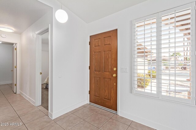24832 S Boxwood Dr, Sun Lakes, AZ 85248 - entrance foyer with light tile patterned flooring and baseboards