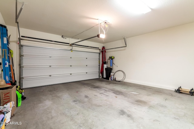 2149 E Aire Libre Ave, Phoenix, AZ 85022 - garage with a garage door opener