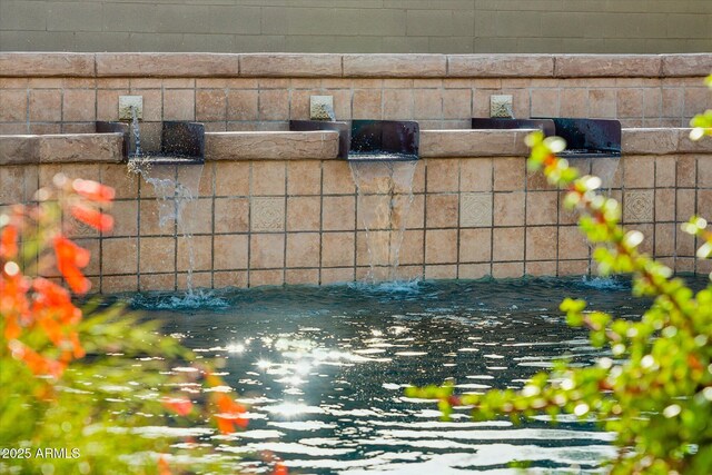 27308 N 56th Dr, Phoenix, AZ 85083 - exterior view