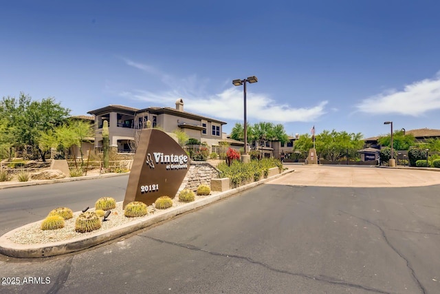 20121 N 76th St Unit 2021, Scottsdale, AZ 85255 - view of road with curbs and street lighting