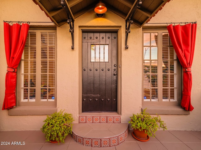 view of entrance to property