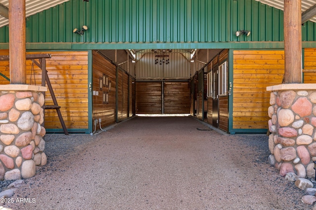 2295 Bison Ranch Trl, Overgaard, AZ 85933 - view of horse barn