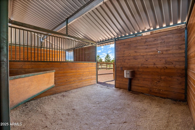 2295 Bison Ranch Trl, Overgaard, AZ 85933 - view of horse barn