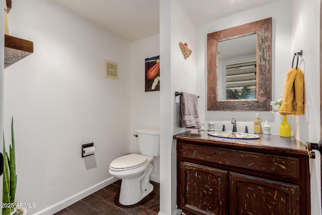 9921 E Doubletree Ranch Rd, Scottsdale, AZ 85258 - bathroom with vanity and wood finished floors